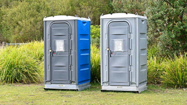 Best VIP or Luxury Restroom Trailers  in Ashford, AL